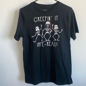 Star Wars Disney GLOW IN THE DARK Skeleton Halloween Tee Darth Vader NWOT